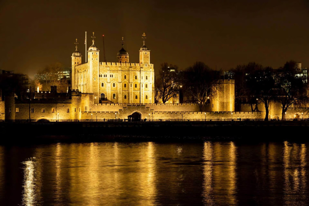 Private London Icons Tour with St Paul’s Cathedral & Tower of London