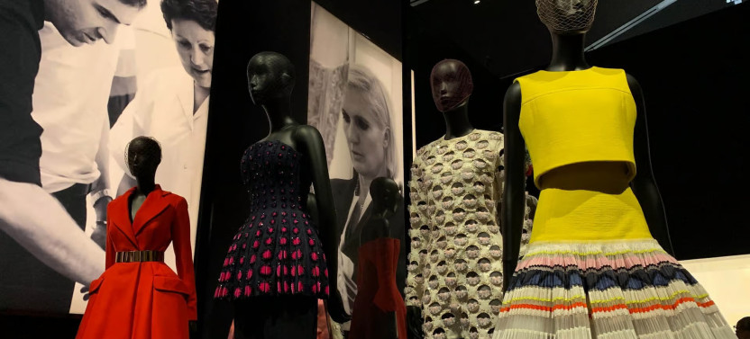 Victoria & Albert Museum Highlights Tour with Renaissance Masterpieces