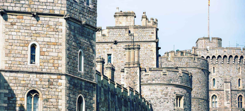 Guided Windsor Castle Tour With Royal Residence and Gardens