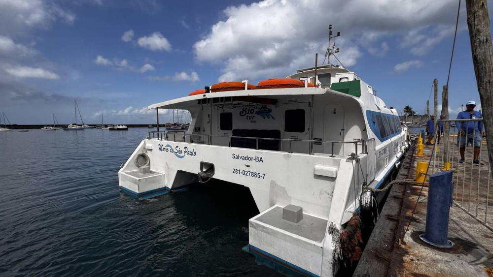 Direct Catamaran Transfer from Salvador to Morro de São Paulo