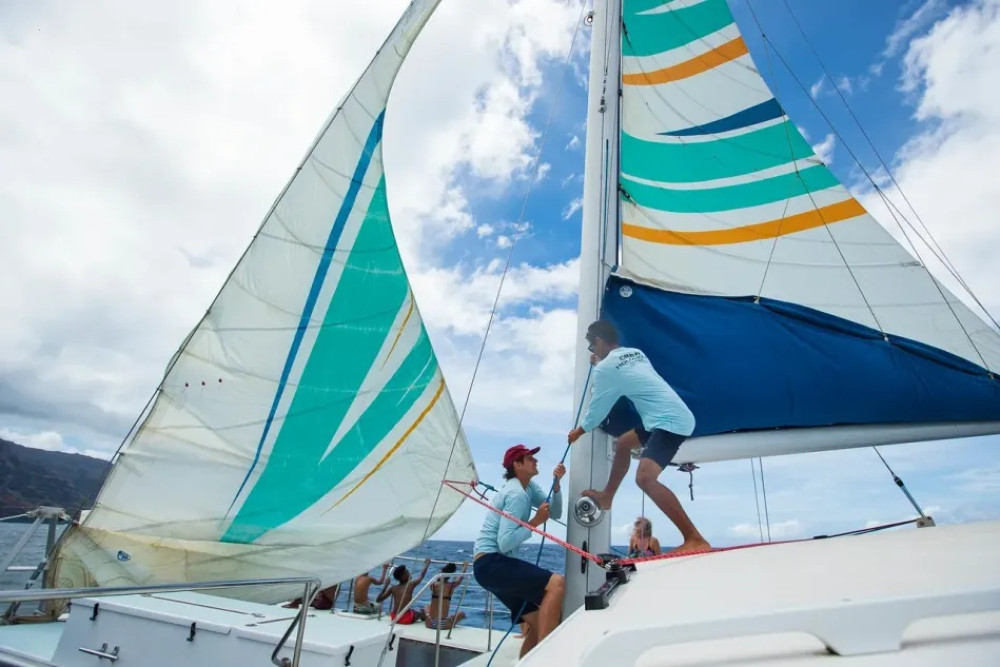 Nāpali Snorkel Sail Tour