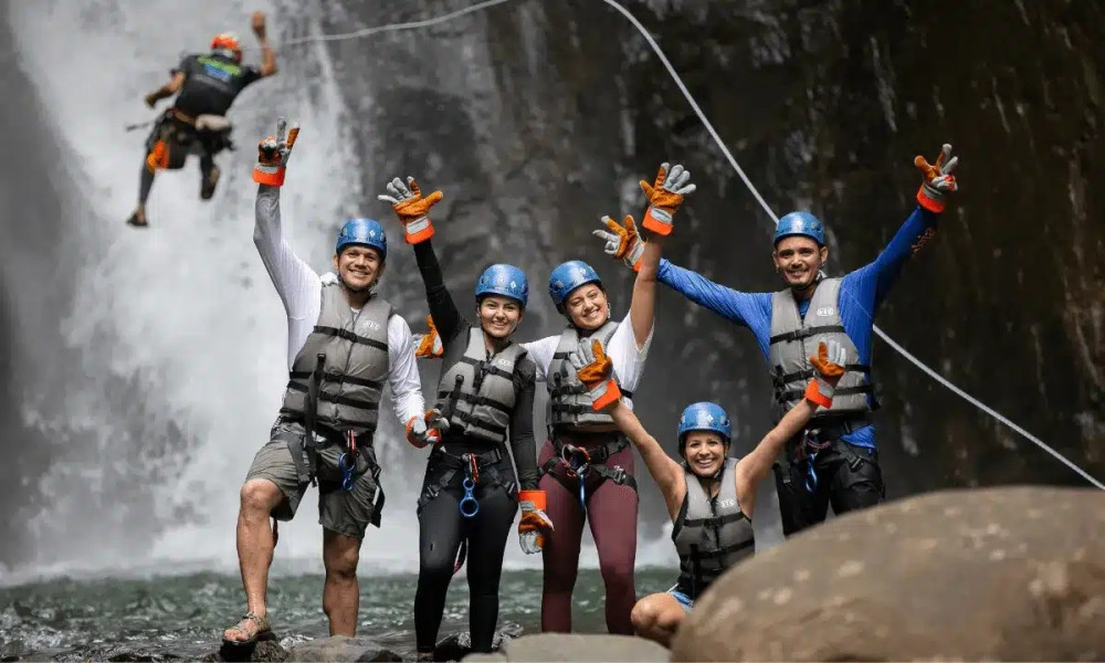 Rainforest Falls & La Fortuna Waterfall Zipline Tour