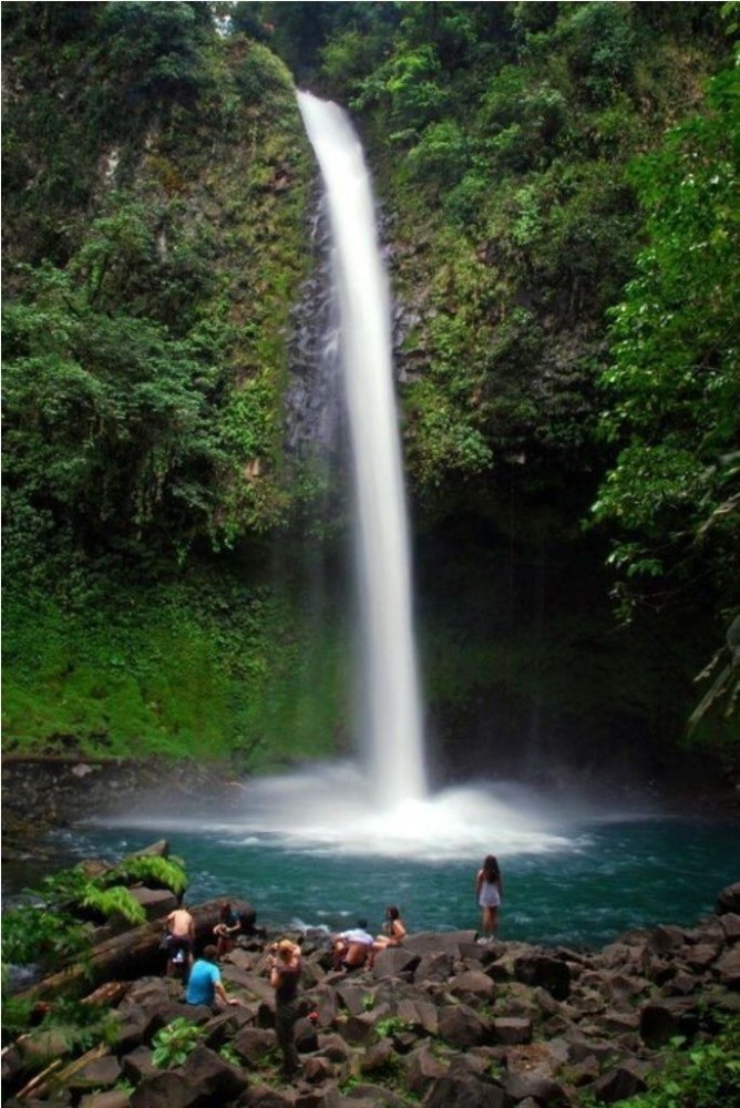 La Fortuna Waterfall Guided Hike - La Fortuna | Project Expedition