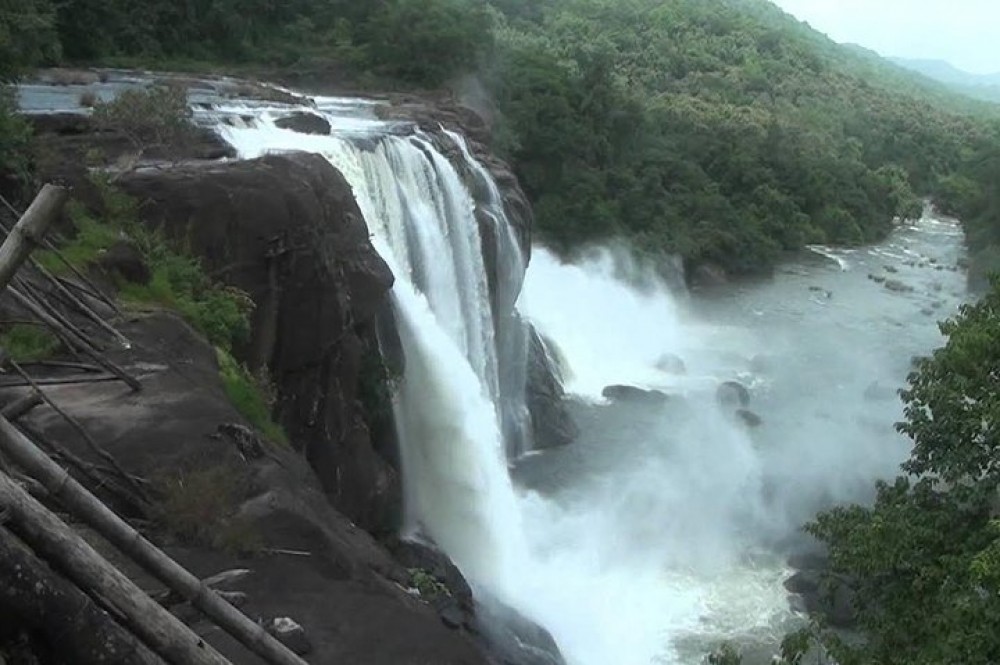 Private Athirappally & Vazhachal Waterfall Tour With Lunch