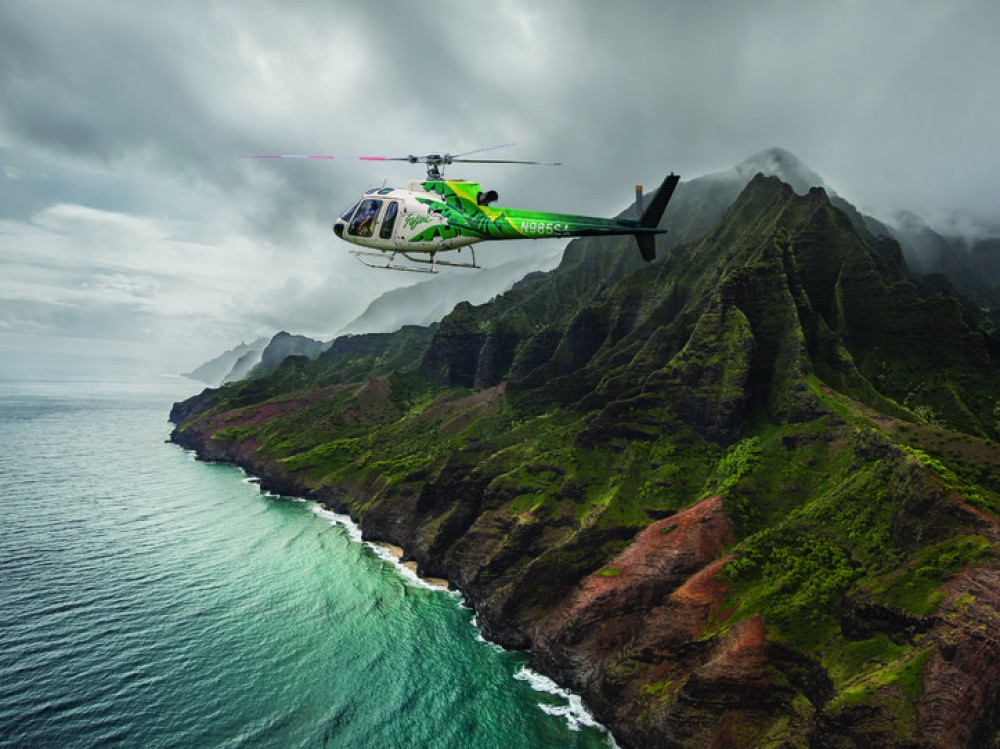 Deluxe Waterfall Safari Helicopter Tour