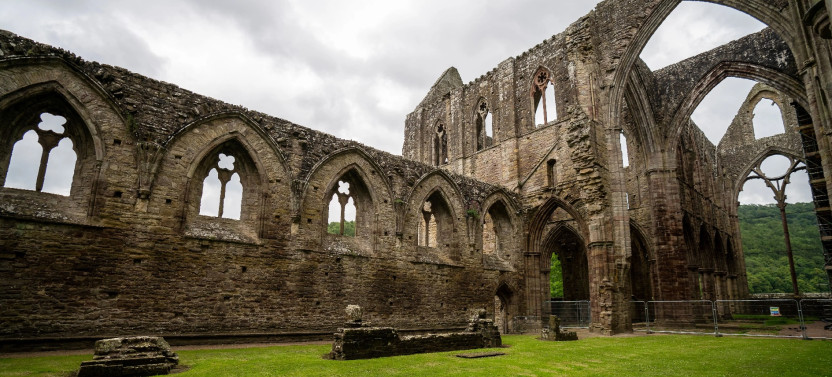 Legendary Castles & Mountains of Wales