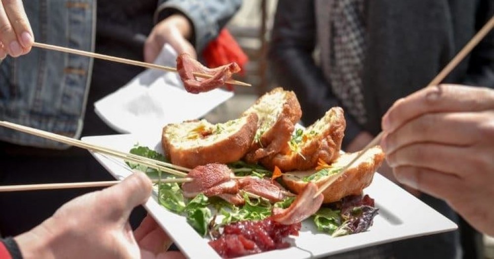 Small Group Kensington Market Signature International Food Tour