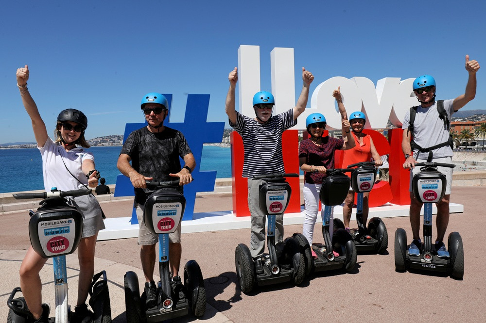 2-Hour Nice Grand Segway Tour with Promenade, Old Town & Castle Hill