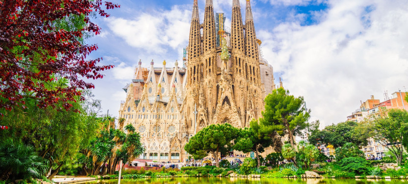 Premium Sagrada Familia Tour with Entry Ticket and Skip-the-Line, photo 4 of 4