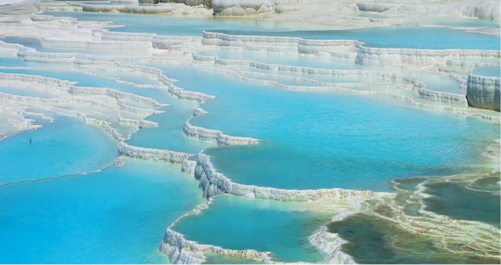 From Kusadasi: Pamukkale and Hierapolis Tour