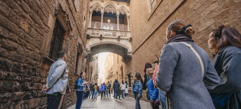 Gothic Quarter & Modernist Barcelona Walking Tour, photo 4 of 4