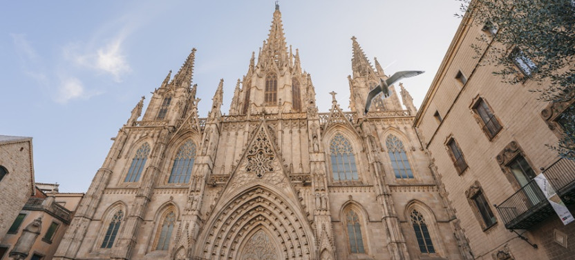 Gothic Quarter & Modernist Barcelona Walking Tour, photo 2 of 4