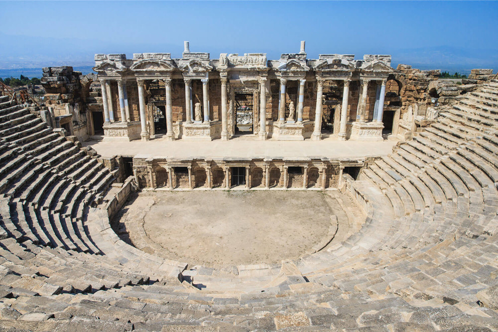 Private From Kusadasi: Pamukkale and Hierapolis Tour