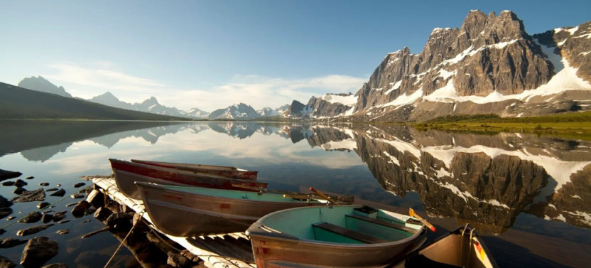Banff to Jasper: One Way Sightseeing Tour