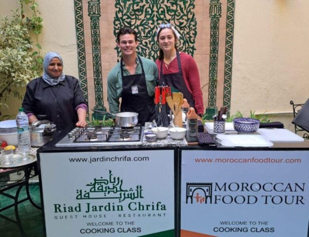 Moroccan Home Cooking Class With Local Mama Chef in Fes