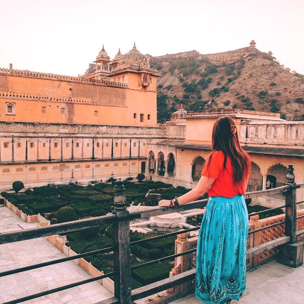 8-Day Golden Triangle & Udaipur Tour of Palaces and Lakes