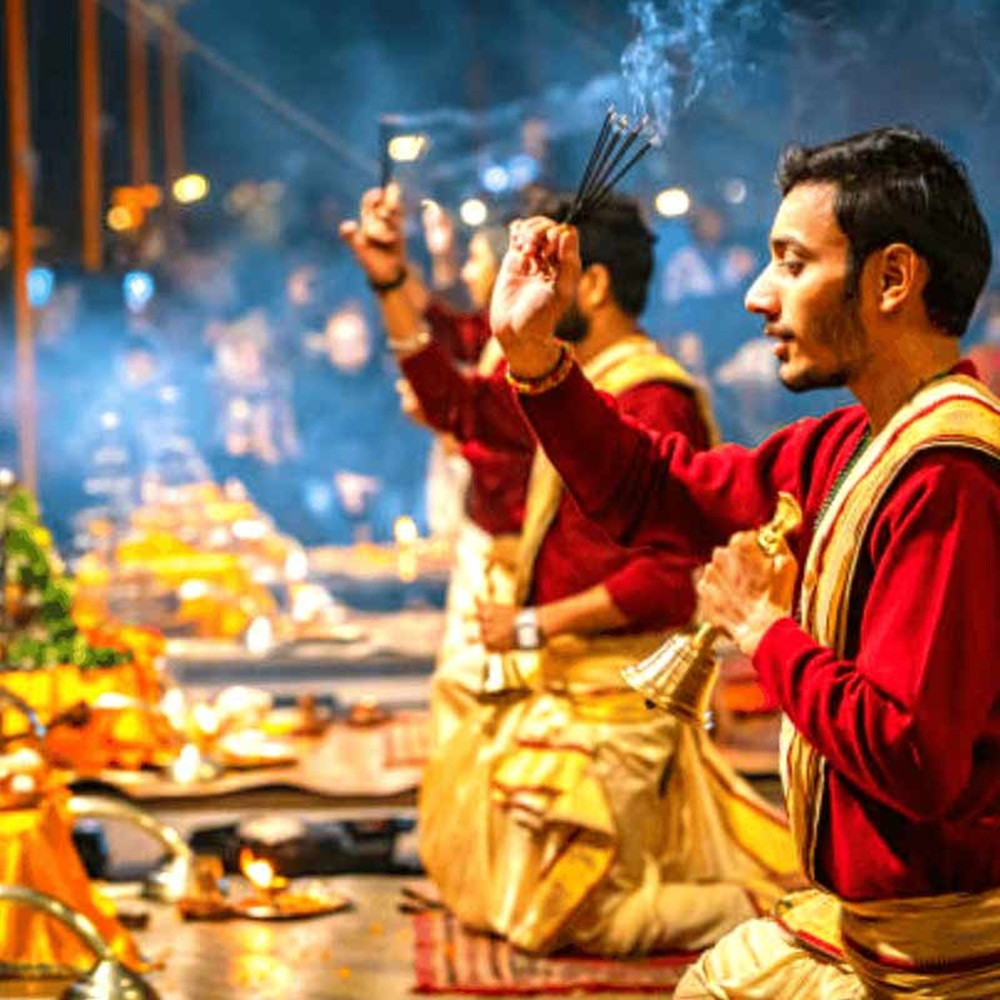 3-Day Spiritual Varanasi and Sarnath Tour with Sunrise Ganges Boat Ride