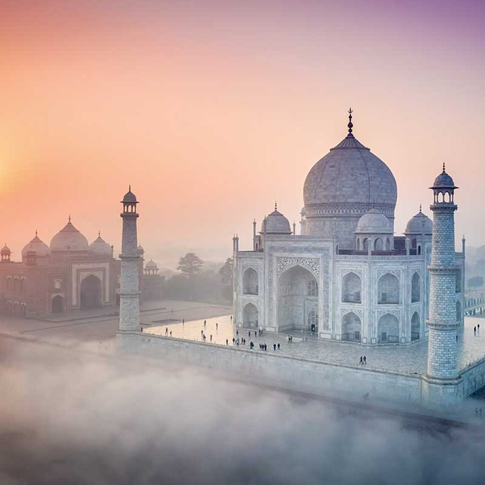 2-Day Luxury Golden Triangle Tour by BMW or Mercedes