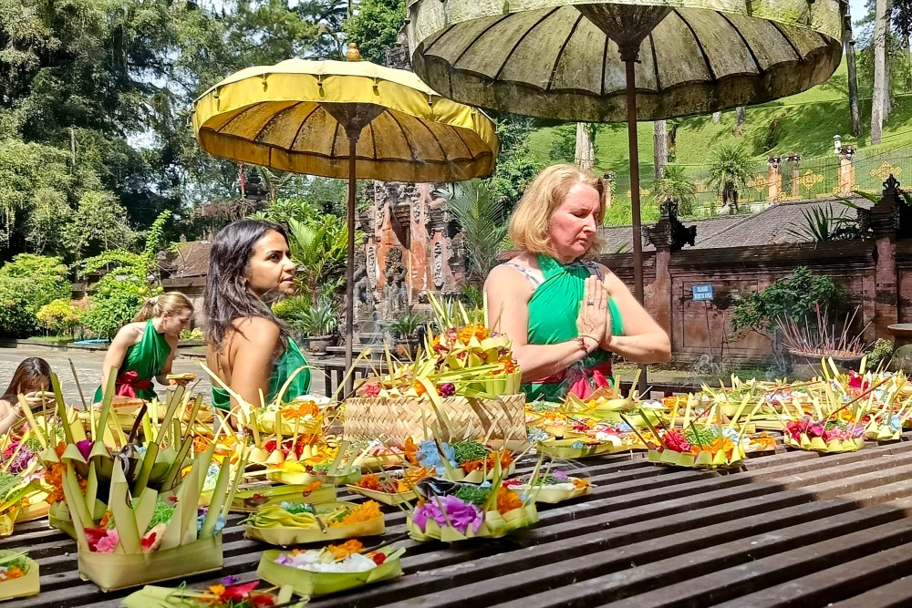 Tirta Empul Temple Tour with Purification Experience