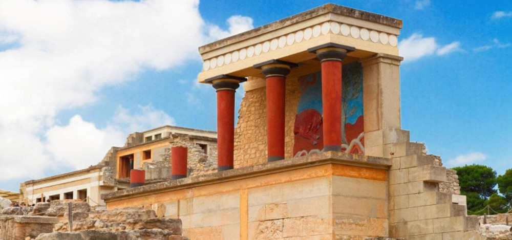 Knossos Palace and Heraklion Full-day Tour from Chania