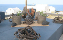 Santorini's Luxury Travel7