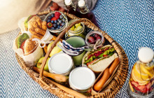 Santorini's Luxury Travel5