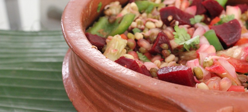 Private Traditional Tamilian Saapad In Earthern Pots