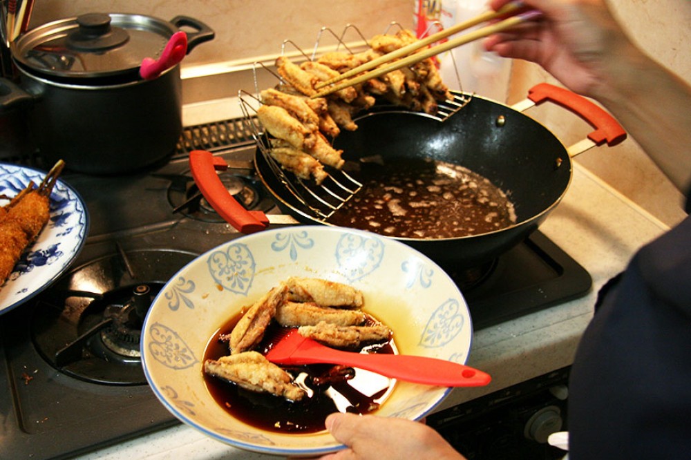 Private Nagoya Cuisine With A Local In Her Home