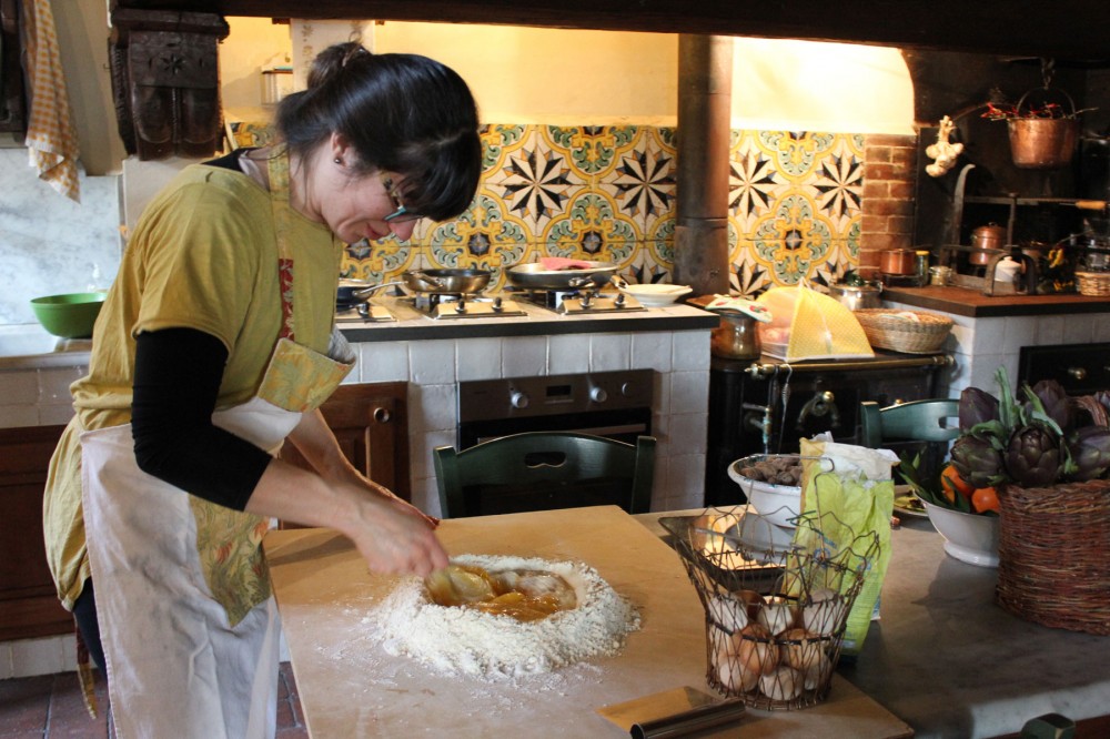 Garden Tour & Cooking Class in a Stunning Florence Estate Home