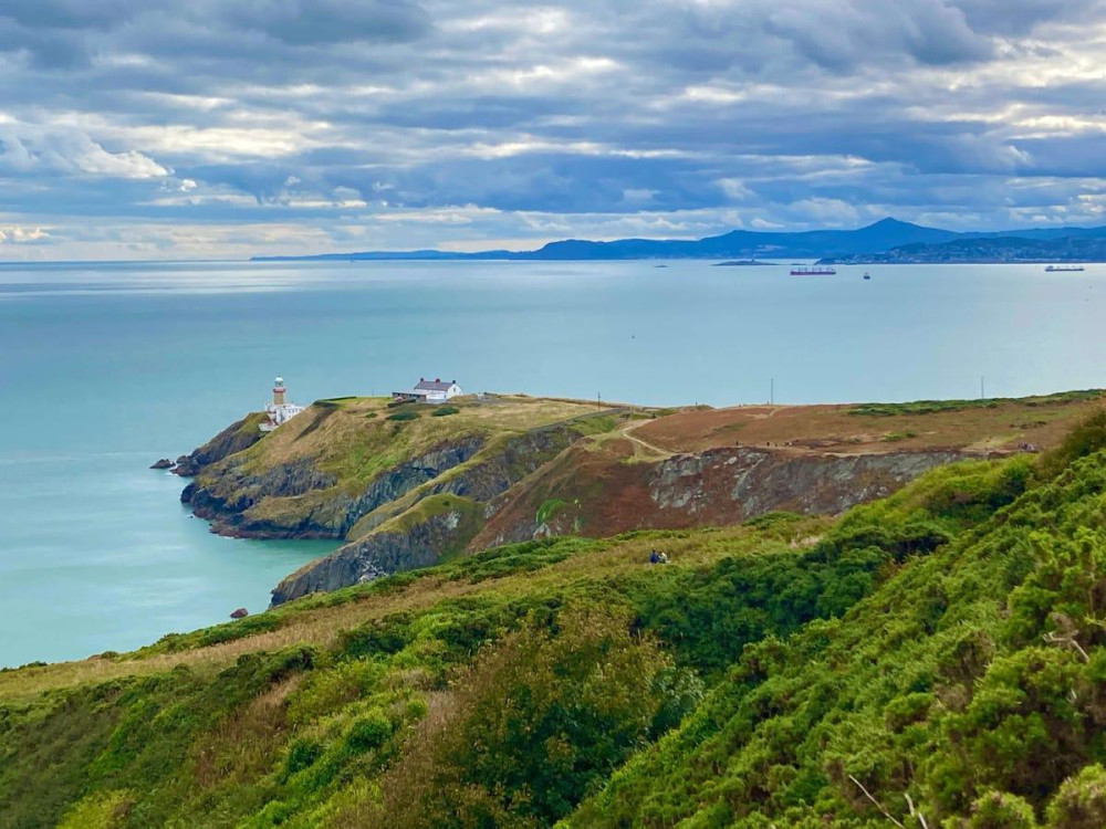 Dublin Day Trip - Howth Coast & Malahide Castle