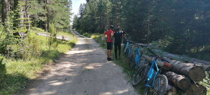 Durmitor eBike Tour: Jezerska Plateau, Lakes & Mountain Trails