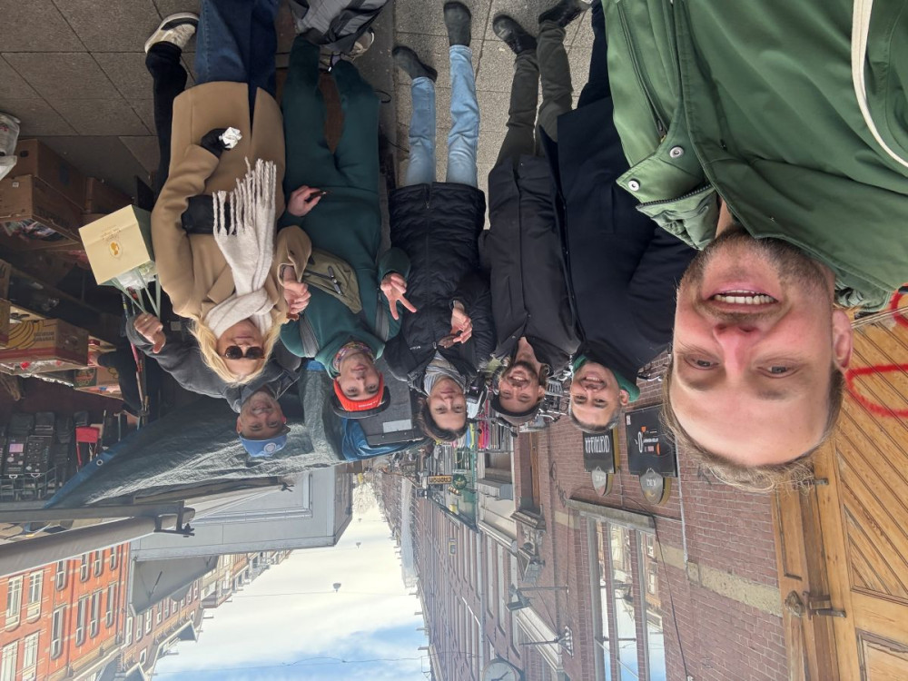 Special Family Amsterdam City Tour - High fun, Easy Walks & Treats