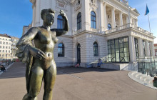 The Zurich Insider11