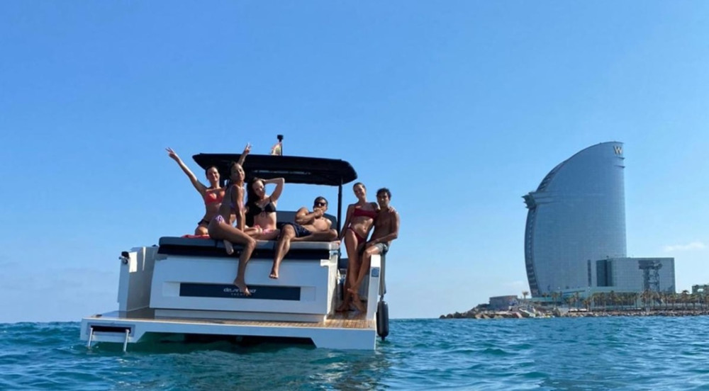 De Antonio D28 Private Motorboat Speedboat Experience with Captain