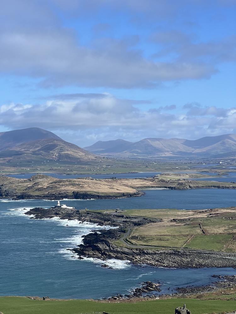 Private Ring of Kerry tour with 1000 feet high Kerry Cliffs