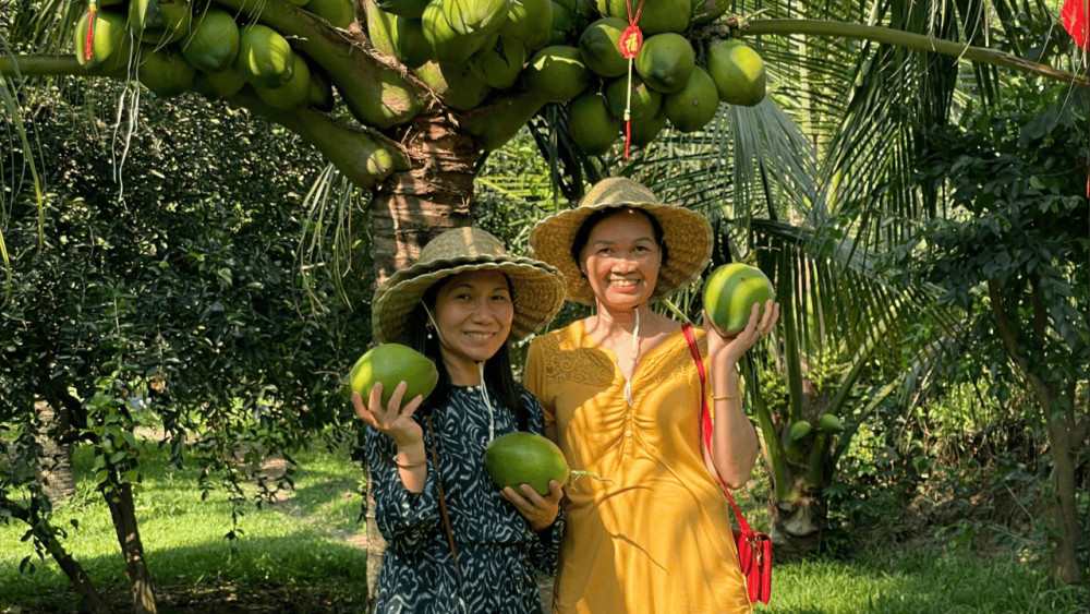 2-Day Can Tho & Mekong Delta Tour with Cai Rang Floating Market