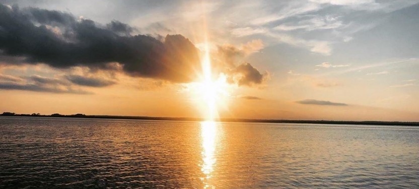 Private Sunset Cruise (Up to 14 Passengers)