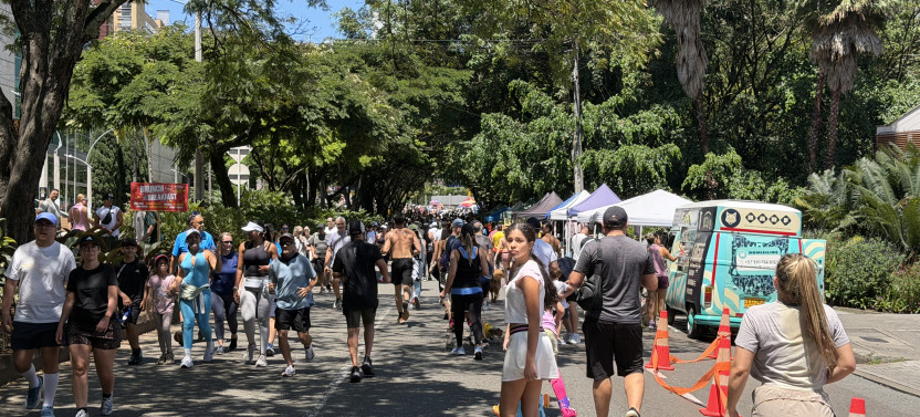 Discover a Healthy Sunday in Medellin with yoga & brunch included