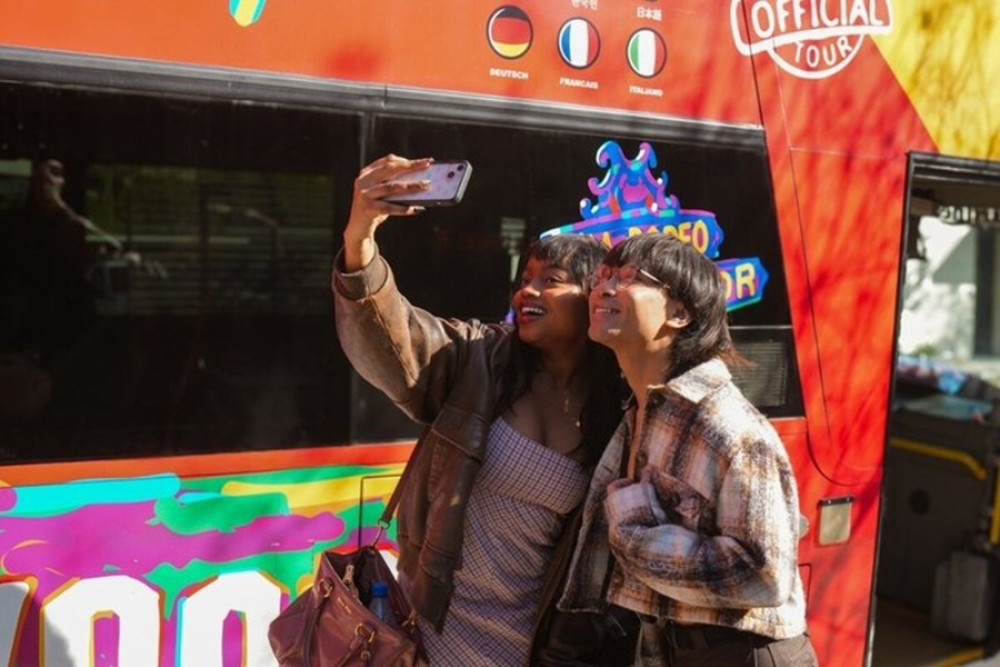 2 Days Tour: Celebrity Homes Tour and Hop-On Hop-Off Bus Tour
