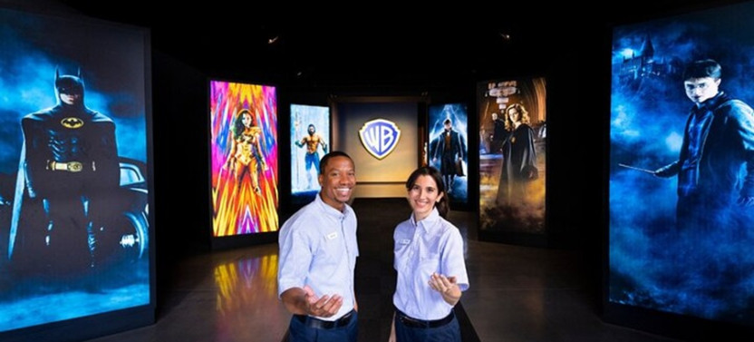 2 Tour Package: Warner Bros. Studio Tour with Celebrity Homes Tour