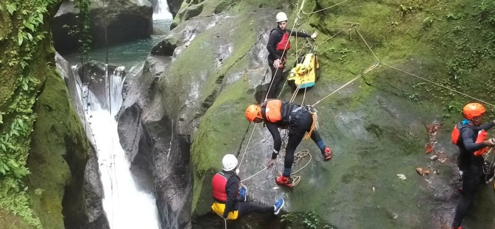 Beginner Canyoning Adventure with Rappelling at Titou Gorge