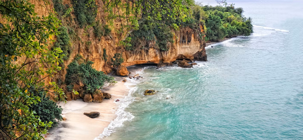 Captain's Most Popular Snorkeling And Beach Day With Lunch