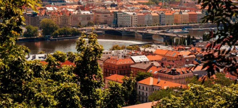 Full Coverage Prague City Tour