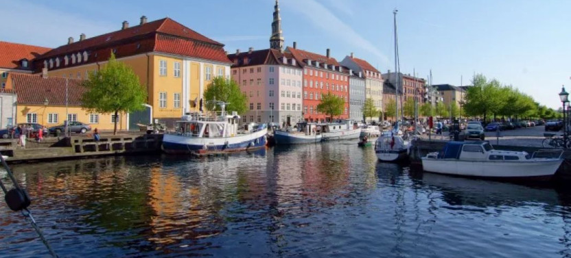 Withlocals Your Way! - Copenhagen City Tour