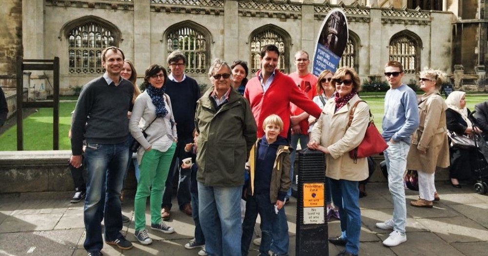 Private Cambridge University Punting and Walking Tour Combination