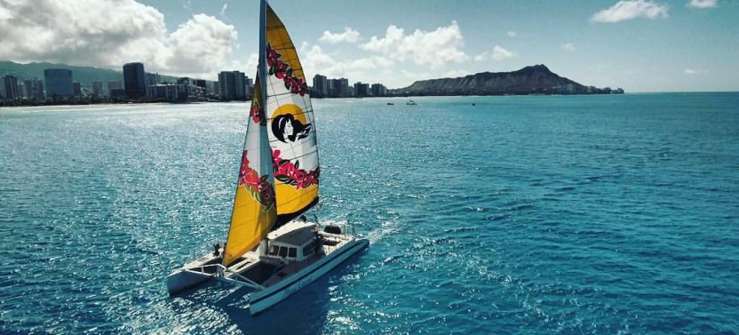Waikiki Catamaran Cruise - Turtle, Snorkel and Lunch with Shuttle