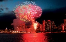 Waikiki Fireworks Catamaran Cruise with Shuttle