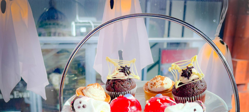 Halloween Afternoon Tea Tour with PG Tips (Lower Deck)