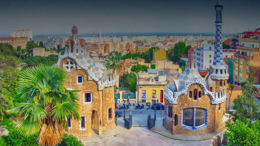 3-Day Unlimited Attractions Pass with Hop-On Hop-Off Bus in Barcelona