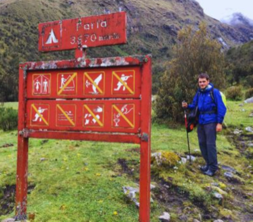 4-Day Santa Cruz Trek with Iconic Peaks in the Cordillera Blanca